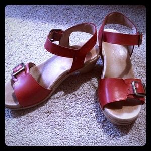 Dansko Red Sandals Size 9 (39 EU)